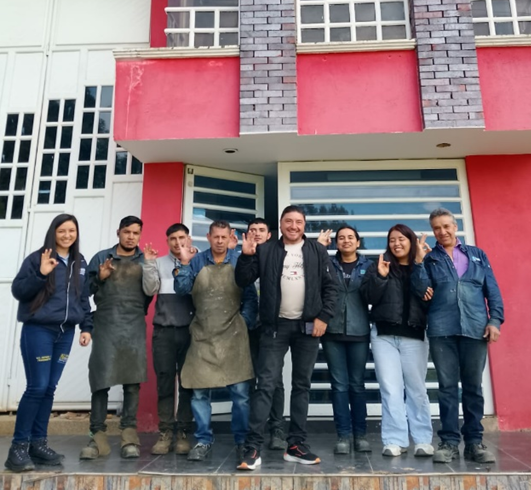 EBSA impulsa buenas prácticas de consumo energético con Industrias  IMEL LTDA