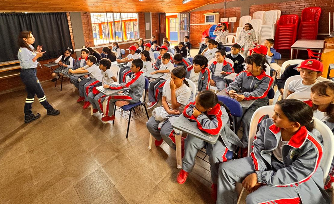Energía que educa: EBSA impulsa cultura energética en las aulas 